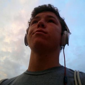 Meet your Posher, Dakota